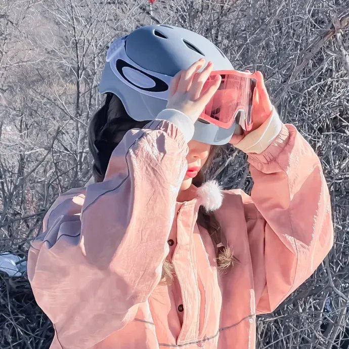 脑浆炸裂少女